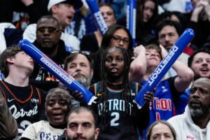 La racha de derrotas consecutivas de los Detroit Pistons en playoffs en casa es ahora de 18 años