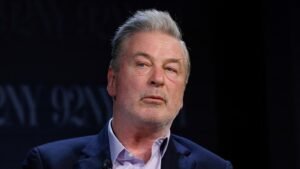 Alec Baldwin enfrentará una demanda civil por presunta negligencia en el mortal tiroteo de ‘Rust’