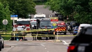 Se ordena la liberación de la custodia de ICE a la familia del sospechoso del ataque de Boulder