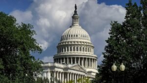 La Cámara aprueba un proyecto de ley para financiar el DHS y poner fin al cierre parcial de la historia