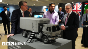 Palantir defendió su historial cuando los legisladores pidieron un mayor escrutinio del uso de datos.