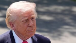 Trump le dice a ABC News que cree que puede confiar en los iraníes