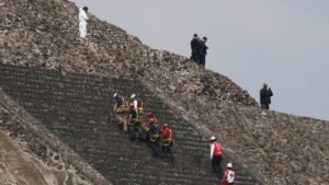 Hombre armado en tiroteo mortal en sitio turístico mexicano influenciado por actos violentos en EE. UU.: funcionarios