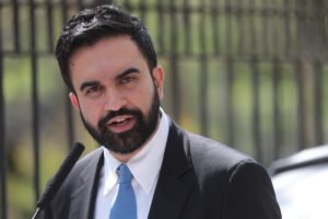 Mamdani todavía planea desmantelar la policía de Nueva York y, con ella, la seguridad pública