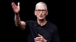 El CEO de Apple, Tim Cook, dimite y será sustituido por John Ternus