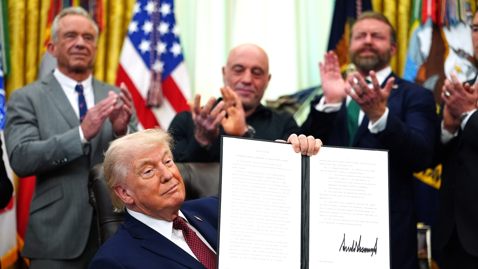 trump-eo-01-ap-jt-260418_1776534078153_hpMain_16x9.jpg
