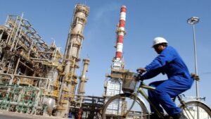 Emiratos Árabes Unidos dice que abandonará la OPEP