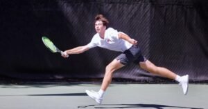 Mateo Huerte de Mater Dei ganó el título individual en el torneo de Ojai