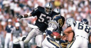 Rod Martin, héroe del Super Bowl de los Raiders y destacado de la USC, muere a los 72 años