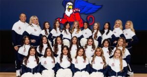 Preparación: El grupo de canto Los Alamitos se dirige a Florida para la competencia nacional