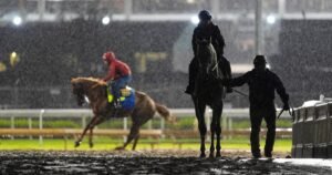 Elimina el truco silencioso del Derby de Kentucky, Great White ahora está en el campo