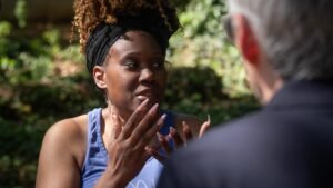 Los compañeros de cuarto del hombre acusado de dos asesinatos dicen que hubo una disputa antes del ataque en el área de Atlanta