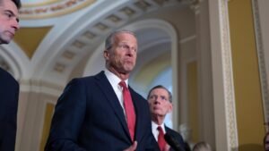 El Senado aprueba el plan presupuestario para que ICE y la Patrulla Fronteriza reabran el Departamento de Seguridad Nacional