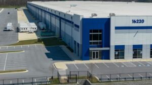 Juez extiende paro laboral para convertir almacén de Maryland en centro de detención de inmigrantes