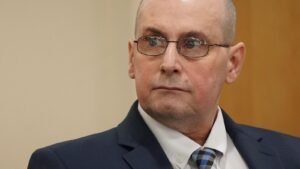 Un jurado condenó a un neoyorquino por el asesinato de 1993 tras el tercer juicio del caso