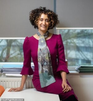 La directora británica de línea dura acusó a la “grosera” Unión de Oxford de disuadirla de hablar en un debate sobre la identidad británica.