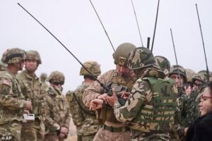 Se está llevando a cabo una búsqueda masiva de dos militares estadounidenses desaparecidos durante un ejercicio militar en Marruecos.