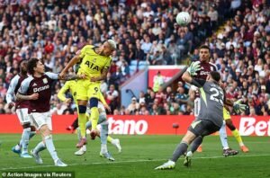 Lo sentimos, fanáticos del West Ham: Unai Emery tiene razón al dar descanso a sus estrellas del Aston Villa… y por qué Arne Slott debería temer algo peor antes de la partida de Mohamed Salah: IAN Ladyman en mi fin de semana de la Premier League