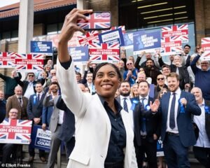 Boris Johnson: El rebote y el zip de Kimmy están completos. Si alguien puede reconstruir la coalición electoral que ganó el poder de los conservadores en 2019, ella puede hacerlo.