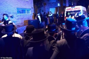 “Quien fue a Stamford Hill a ver una película y acosó a la comunidad judía por sus clics en las redes sociales” ha sido acusado de acoso por motivos religiosos.