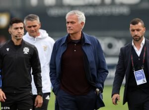 Dentro del regreso de José Mourinho al Real Madrid: cómo el caos en el campo de entrenamiento proporcionó las condiciones para un movimiento impactante y el predecesor de Kylian Mbappé vs Vinicius Jnr no logró resolverse