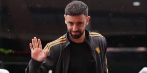 Sunderland v Manchester United – Premier League en vivo: Michael Carrick hace una inusual doble salida en el Stadium of Light mientras Brentford y Brighton avanzan hacia Europa