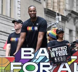 El pionero de la NBA Jason Collins muere a los 47 años: el baloncesto llora al primer jugador abiertamente gay después de la batalla contra el cáncer cerebral