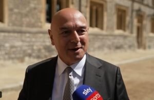‘Siento el dolor’: el ex presidente del Tottenham, Daniel Levy, rompe el silencio sobre la batalla por el descenso tras su sorprendente salida a principios de esta temporada