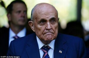 Rudy Giuliani está de regreso: el alcalde de Estados Unidos regresa a las ondas después de leer sus últimos ritos