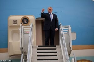Trump cancela su fanfarrón viaje a China alabando los ‘acuerdos comerciales fantásticos’… pero Xi lanza una ominosa despedida