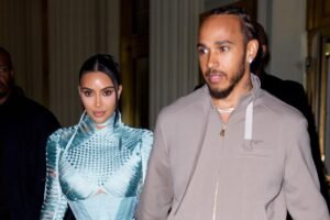 Kim Kardashian compra entradas de última hora para ver el propio espectáculo de Broadway de Lewis Hamilton en lugar de regalos
