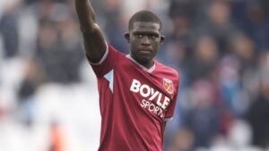 Rumores de transferencias, noticias: Man United mira al lateral izquierdo del West Ham