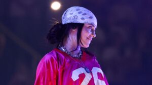 Billie Eilish logra una puntuación del 99% de Rotten Tomatoes, sin duda una primera