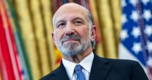 Howard Lutnick se enfrenta a un enfrentamiento en el Congreso después de que los archivos de Epstein revelaran una visita a la isla
