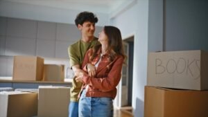 MIRAR: ¿Qué tiene que hacer una persona para afrontar el precio medio de una vivienda?