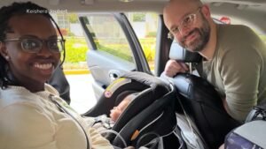 MIRAR: America Strong: ‘Bebé milagroso’ nace dos veces
