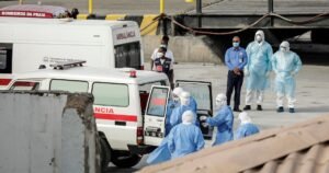 Monitoreo de pasajeros de cruceros por hantavirus en EE. UU.; Decenas de barcos abandonados tras la primera muerte