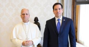 Marco Rubio se reunió con el Papa Leo tras las críticas de Trump a la guerra de Irán