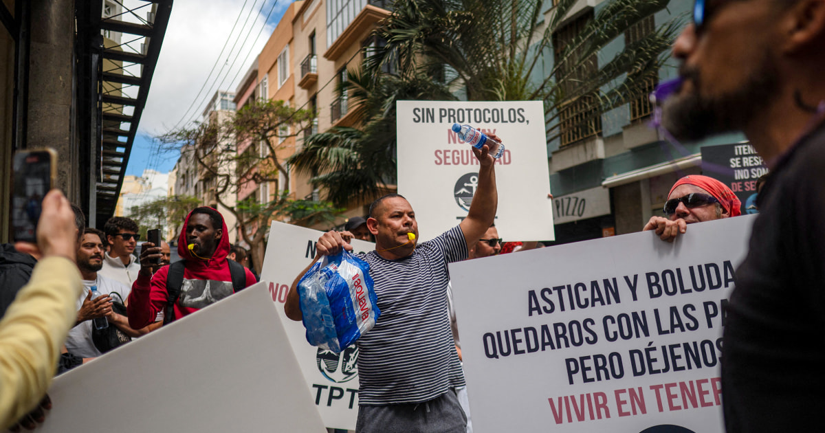 El jefe de Salud Mundial se dirige a los residentes de Tenerife preocupados mientras el crucero por hantavirus se prepara para atracar