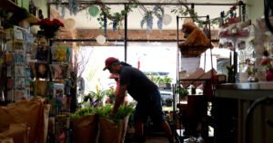 Los precios de las empresas aumentan, añadiéndose a la creciente preocupación por la inflación