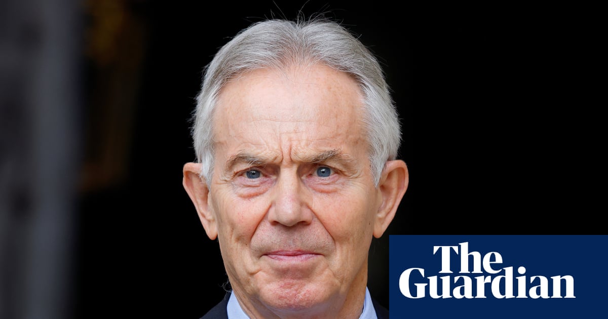 El grupo de reflexión de Tony Blair insta a los laboristas a eliminar el triple bloqueo de pensiones “insasequibles” | Pensiones estatales