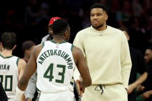 El dueño de los Bucks quiere que Giannis Antetokounmpo tome una decisión en el draft de la NBA: ‘Puede que esté con nosotros o no’