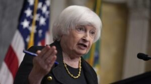 Yellen dice que la investigación de Trump sobre Powell es “la más inquietante”