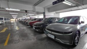 Los coches eléctricos usados son cada vez más baratos, los híbridos de 100 millones de IDR son atractivos, Innova Diesel vs Xenix te confunden