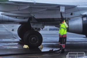 Los costes del combustible de las aerolíneas aumentaron un 56 por ciento en marzo, según el Departament de Transport