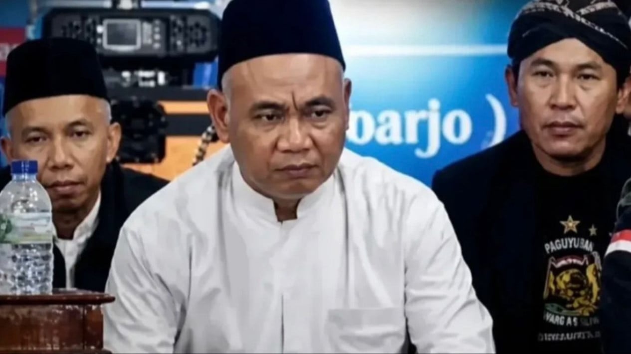 69fb944f3d4cb-sosok-kiai-ashari-pimpinan-pesantren-di-pati-yang-jadi-pelaku-pencabulan_gemini_1265_7.jpeg