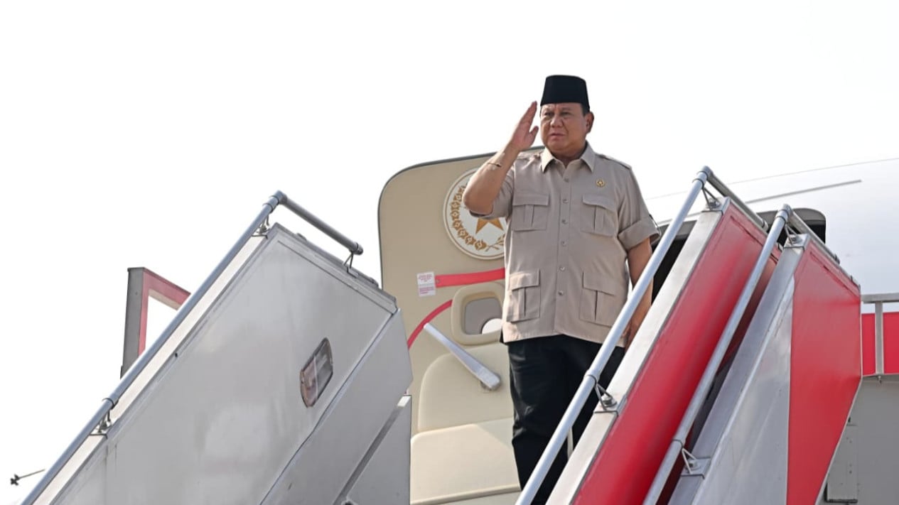 69fc02dcc658e-prabowo-bertolak-ke-filipina_gemini_1265_711.jpg