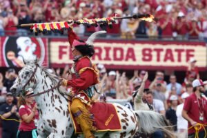 Un liniero defensivo de JUCO nombró a Florida State entre los tres primeros después de la visita