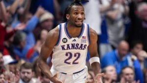 Darrin Peterson 2026 NBA Draft Tracker combina actualizaciones en vivo y noticias de la ex estrella de los Kansas Jayhawks