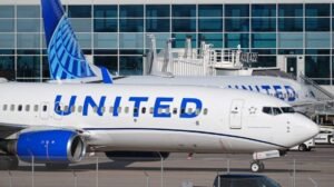 NTSB para investigar el avión de United que golpeó el palo en NJ Turnpike
